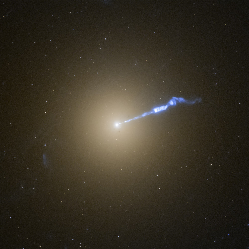 M87